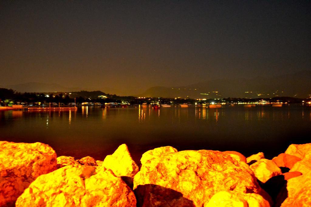 Asso Bed & Breakfast Manerba del Garda Eksteriør bilde